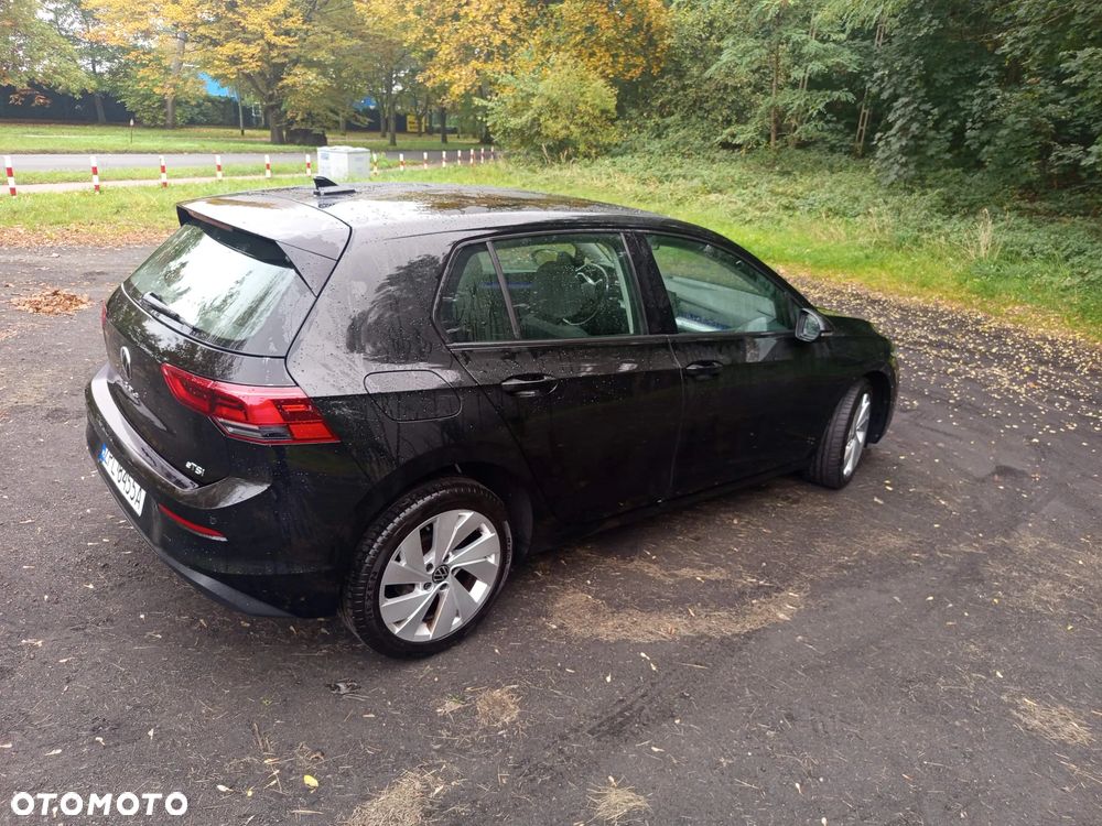 Volkswagen Golf - 5