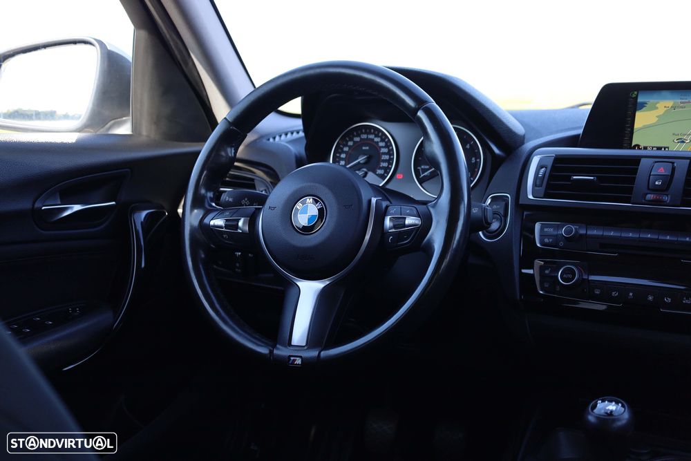 BMW 116 d Pack M - 14