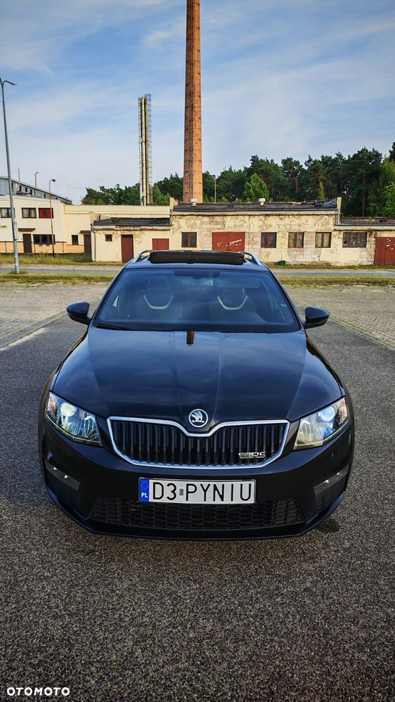 Skoda Octavia 2.0 TDI RS DSG - 8