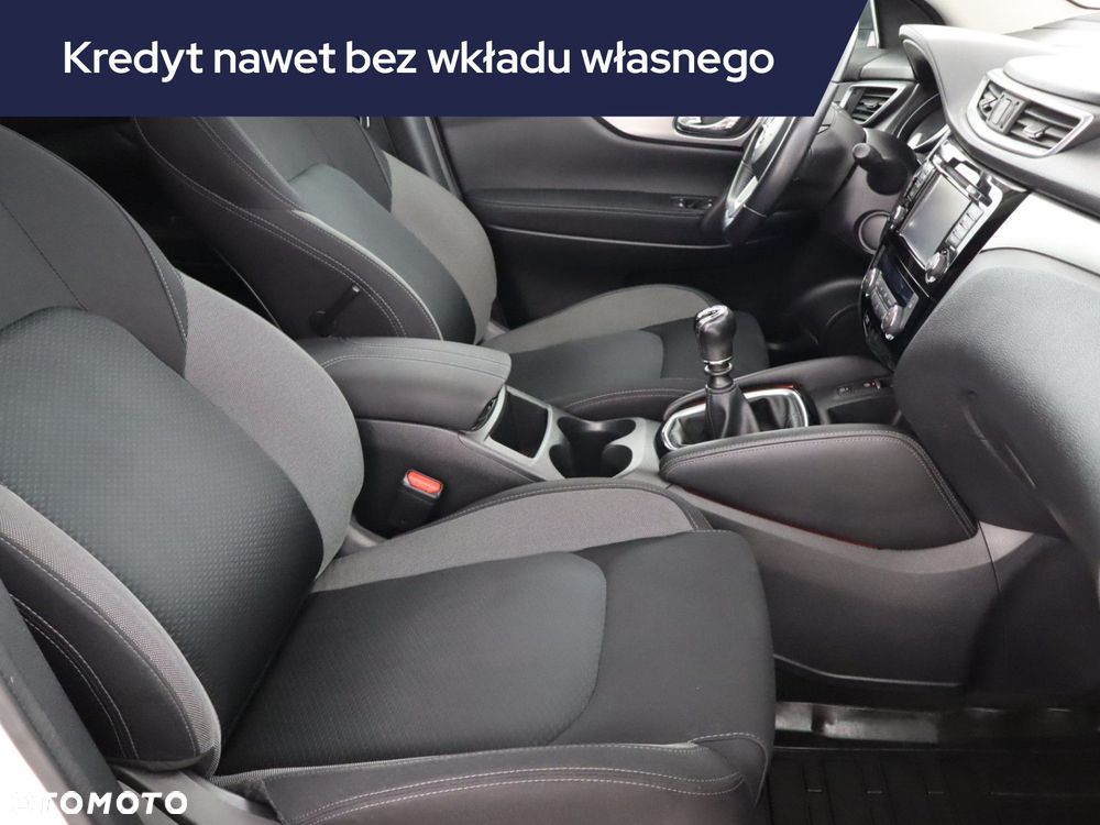 Nissan Qashqai - 11