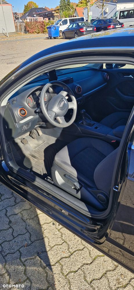Audi A3 3-drzwiowe 2.0 TDI Premiere Edition - 13