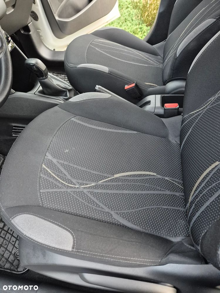 Peugeot 208 1.2 VTi Allure - 18