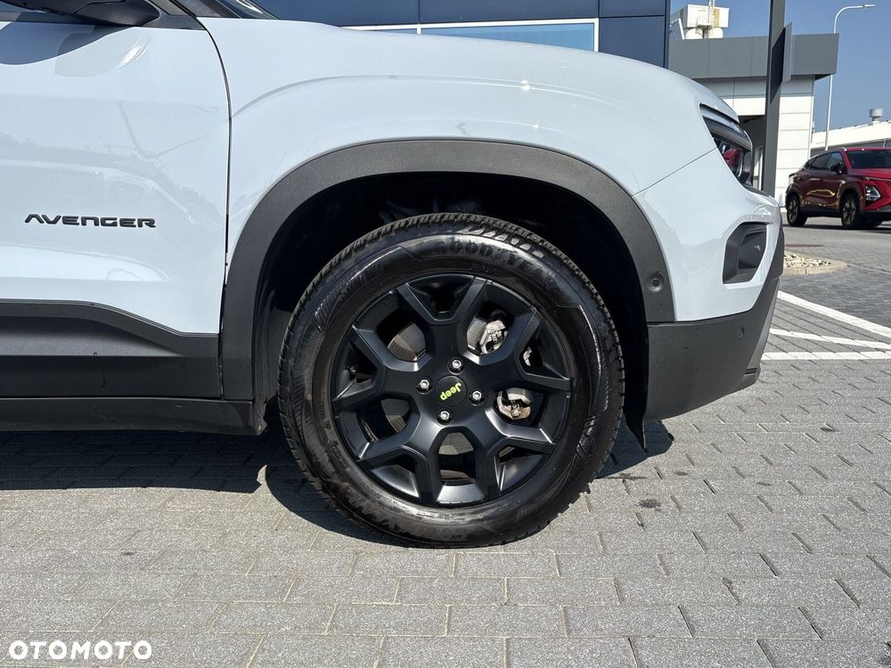 Jeep Avenger - 39