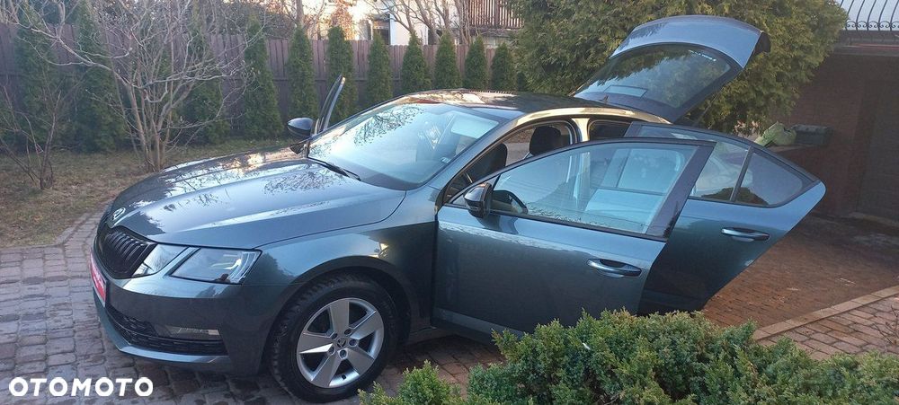 Skoda Octavia 1.5 TSI ACT Ambition DSG - 27