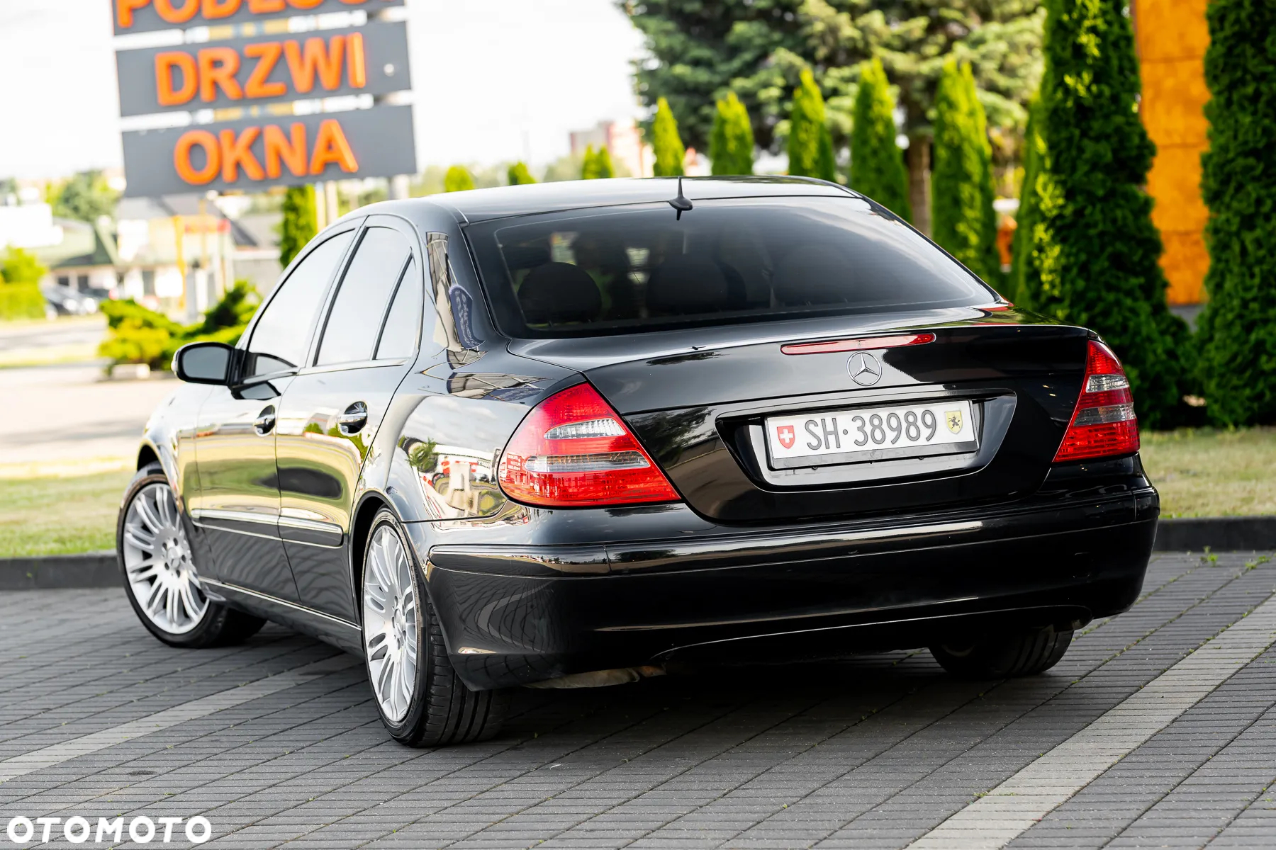 Mercedes-Benz Klasa E 320 Avantgarde - 8