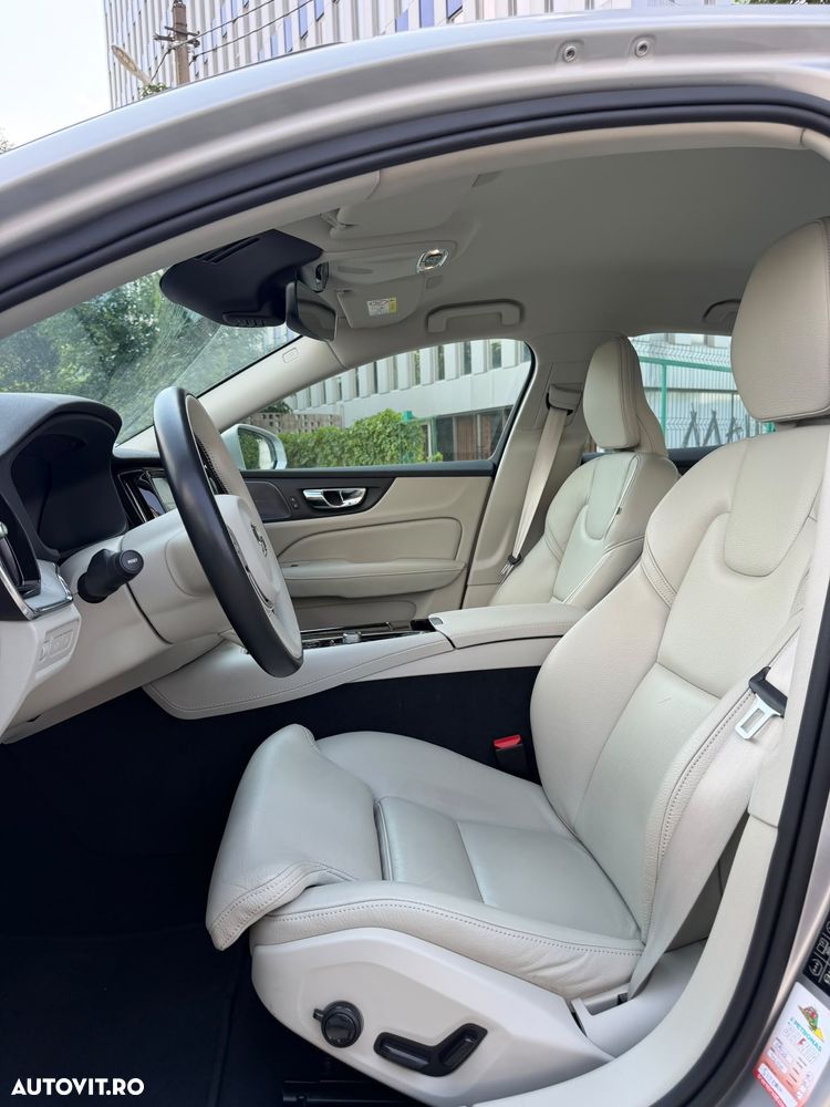 Volvo S60 T8 Recharge AWD Geartronic Inscription - 9