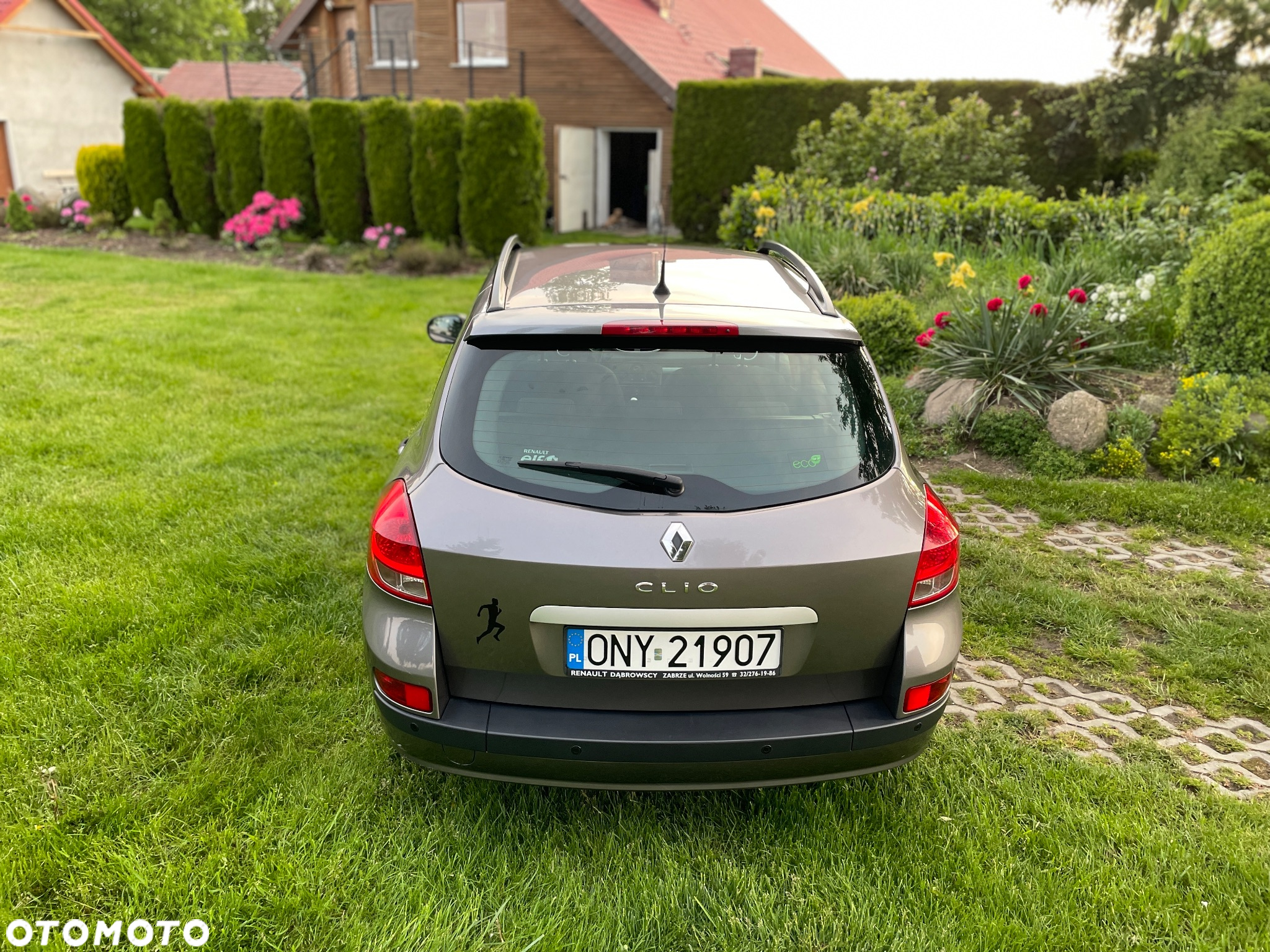 Renault Clio - 11