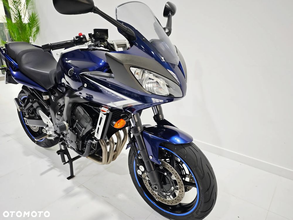Yamaha FZ - 9