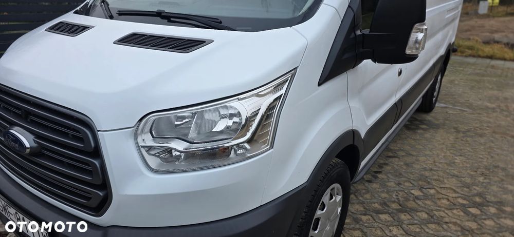 Ford Transit - 23