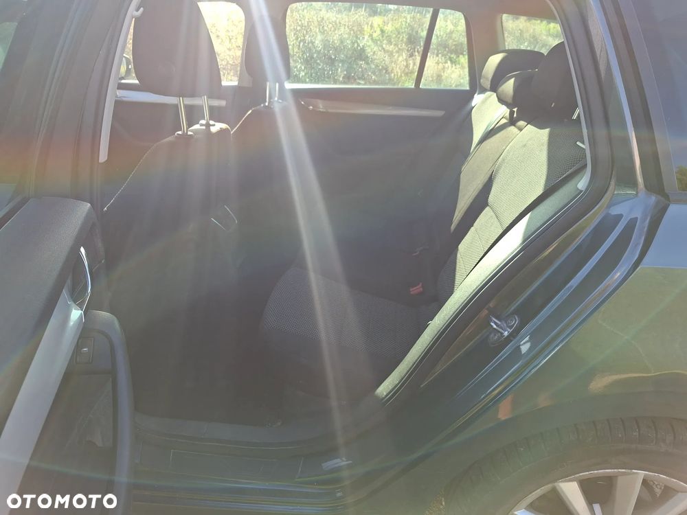 Skoda Octavia 1.6 TDI Ambition DSG - 12