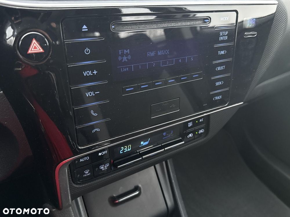 Toyota Auris 1.33 VVT-i Active - 15