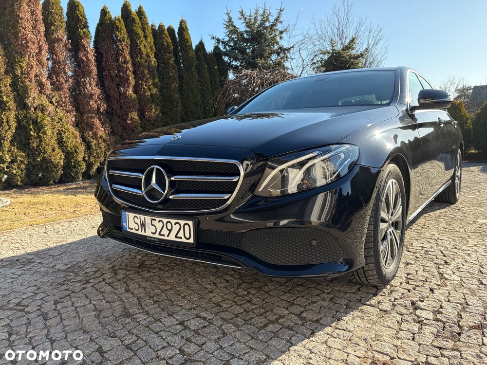 Mercedes-Benz Klasa E 220 d 9G-TRONIC Exclusive - 1