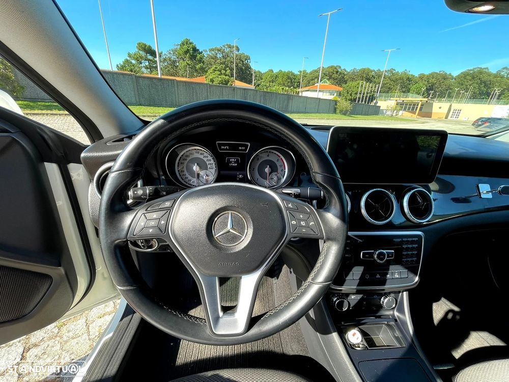 Mercedes-Benz CLA 220 CDI AMG Sport Aut. - 24