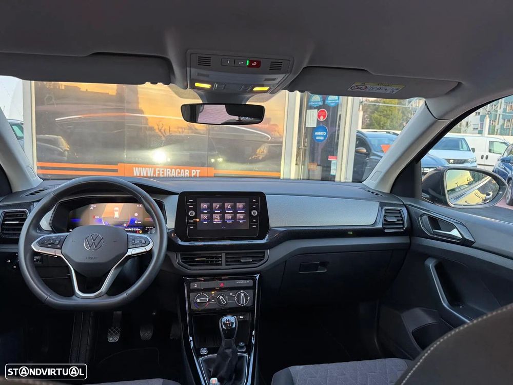 VW T-Cross 1.0 TSI - 37