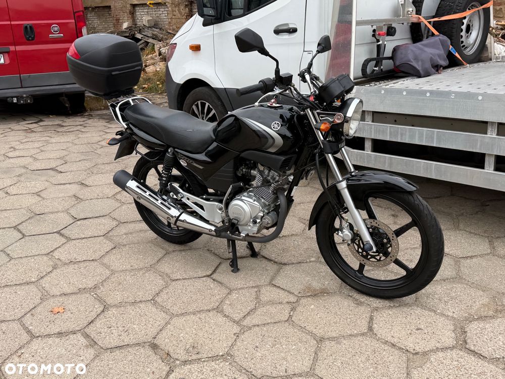 Yamaha YBR - 16