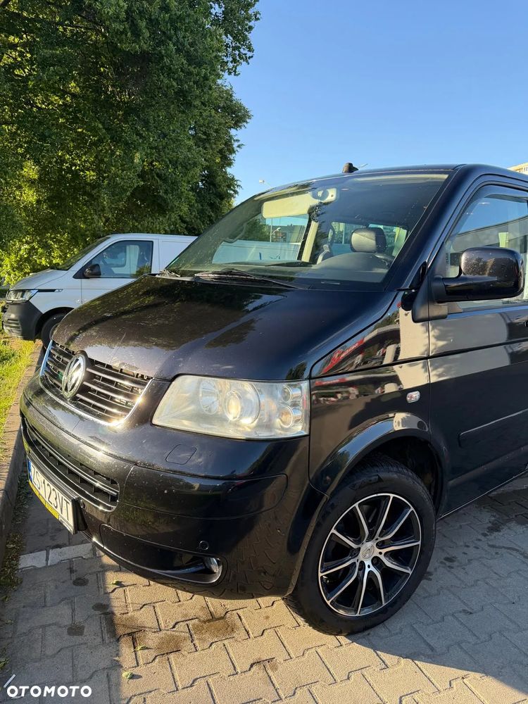 Volkswagen Multivan - 3