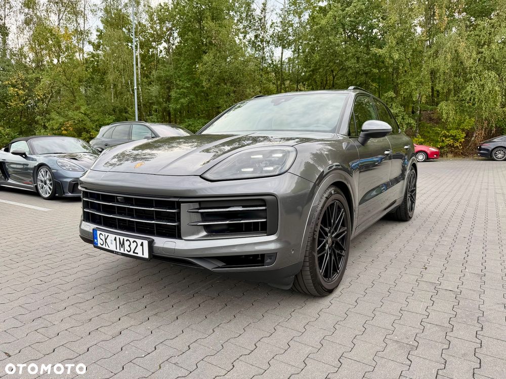 Porsche Cayenne - 4