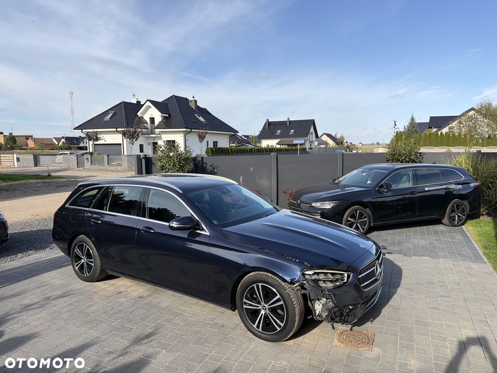 Mercedes-Benz Klasa E 220 d Avantgarde - 6