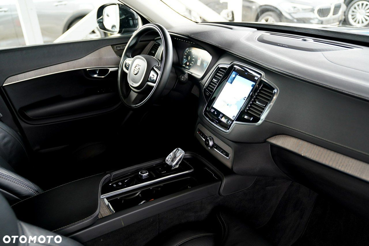 Volvo XC 90 - 27