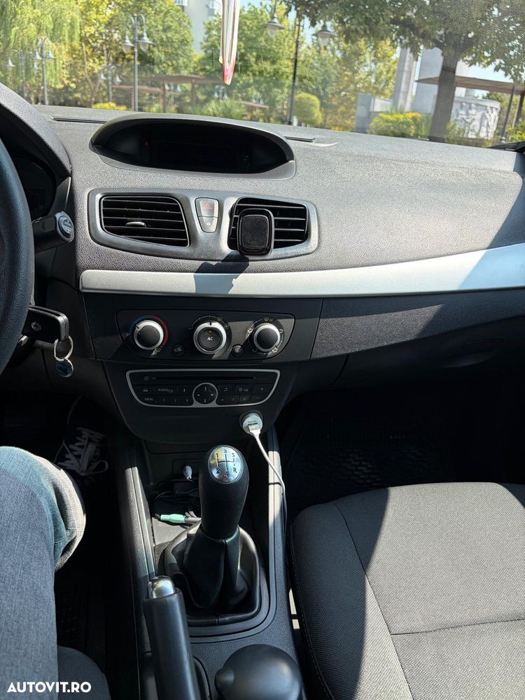 Renault Megane - 13