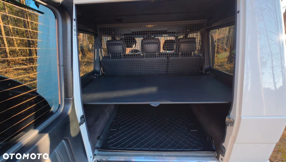 Mercedes-Benz Klasa G 350 BlueTEC 7G-TRONIC - 24
