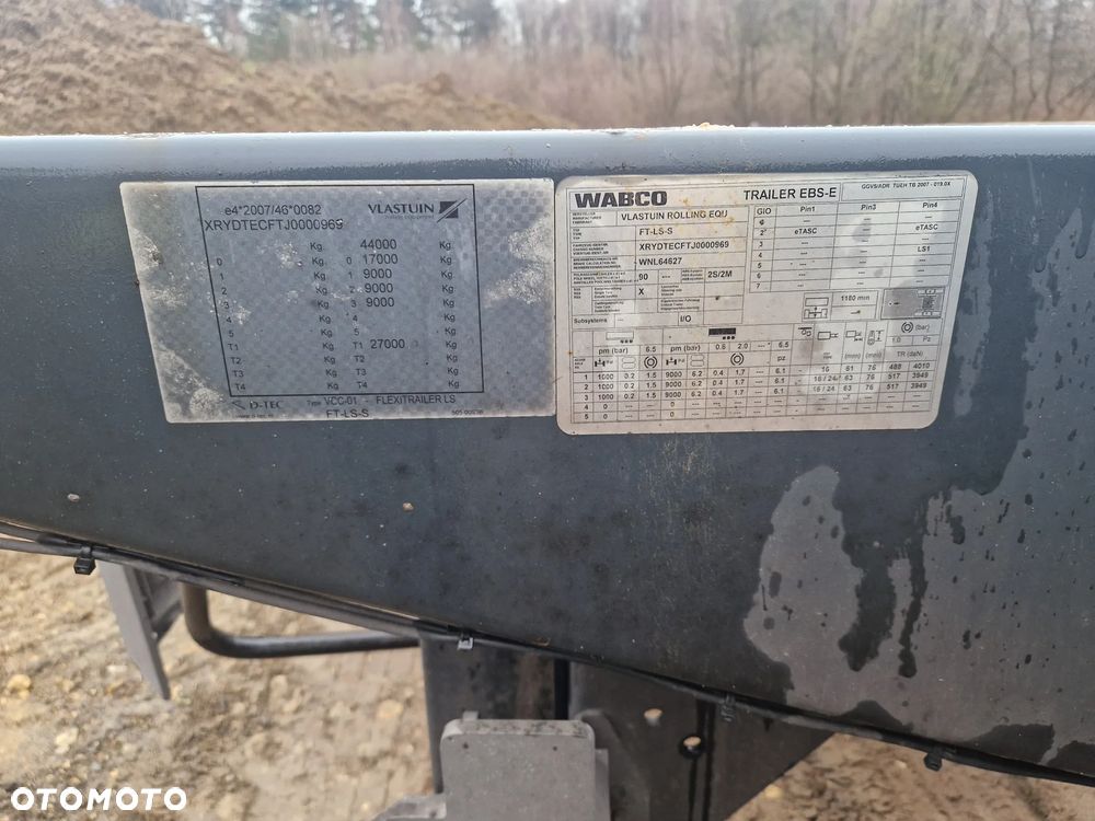 D-TEC FLEXITRAILER - 12