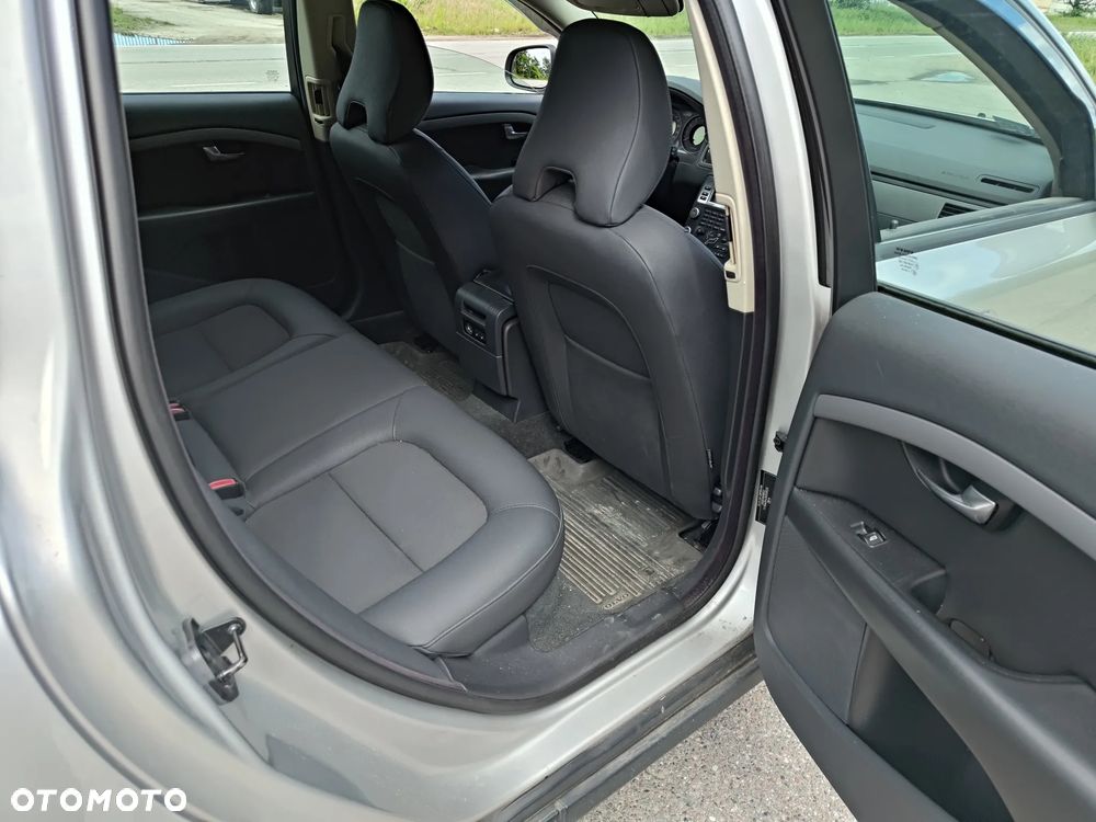 Volvo V70 2.0 - 8