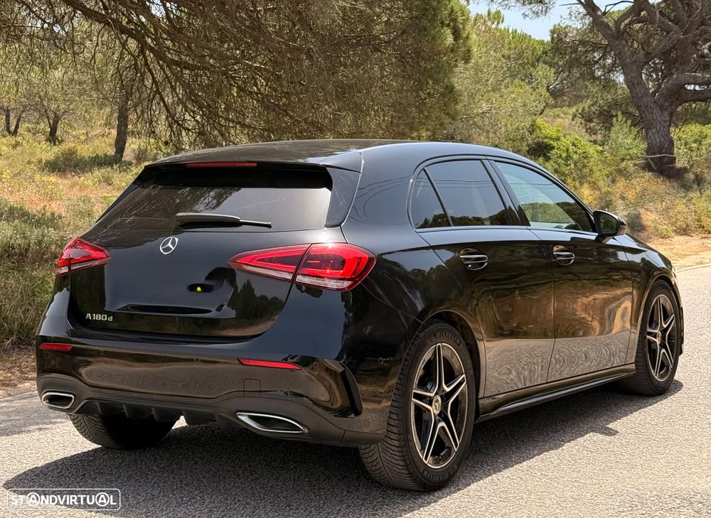 Mercedes-Benz A 180 d 8G-DCT AMG Line - 8