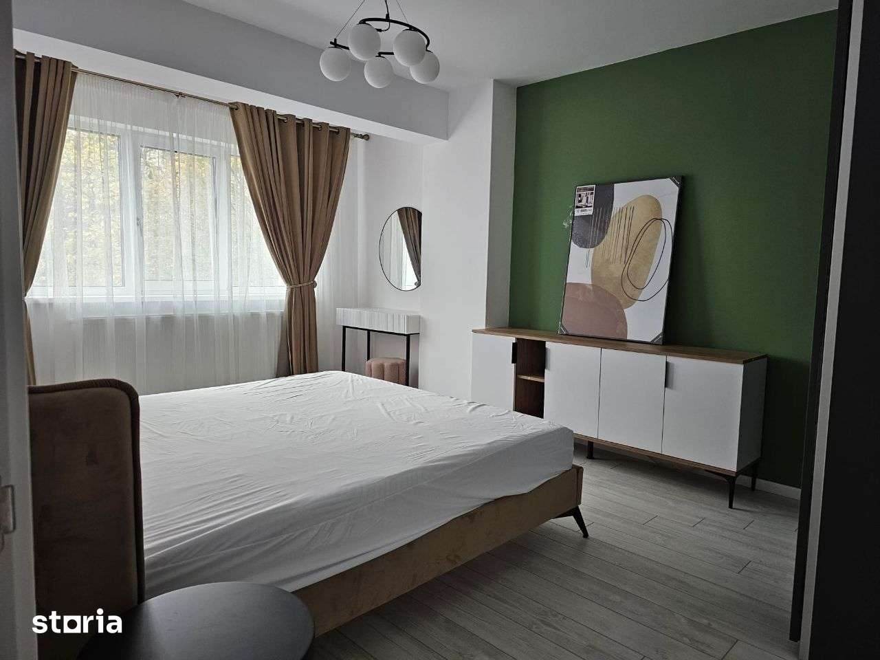 Apartament 2 camere 53 mp balcon 8 m boxa parcare Iasi piata Pacurari — fotografia 1