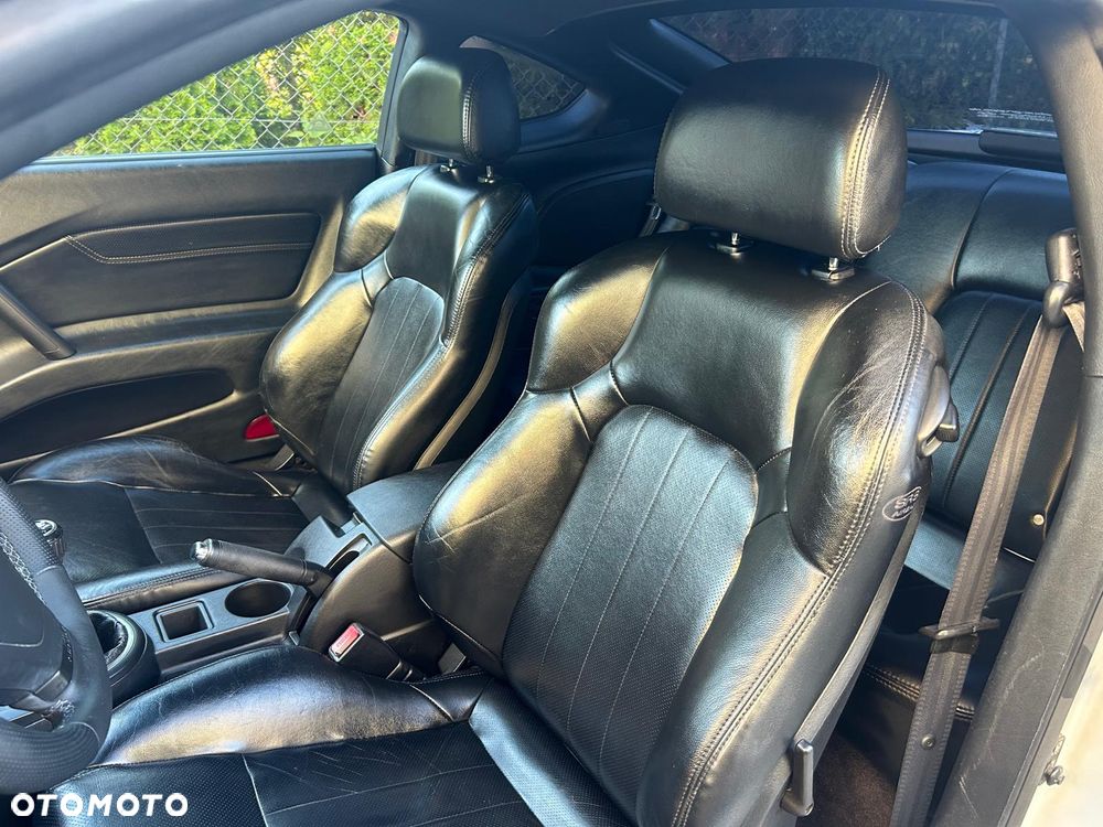 Hyundai Coupe 2.7 GLS - 6
