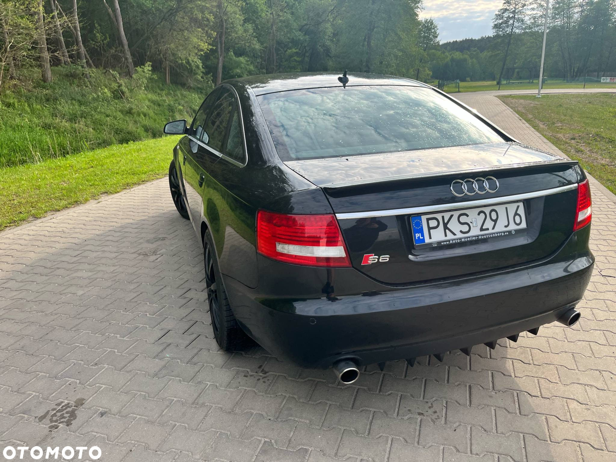 Audi A6 2.4 - 6