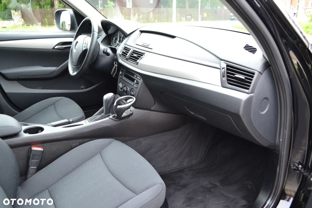 BMW X1 sDrive18d xLine - 20