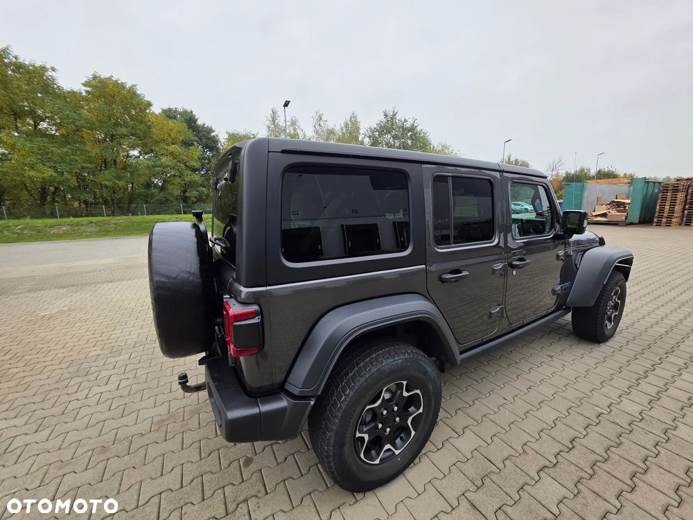 Jeep Wrangler - 13
