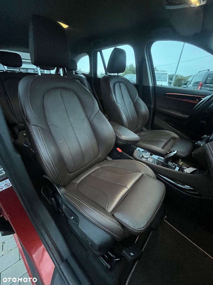 BMW X1 sDrive18d - 11