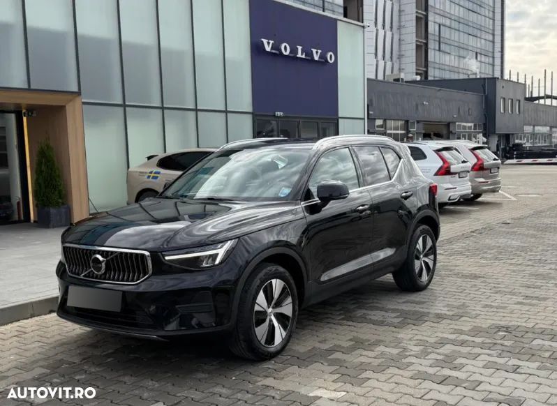 Volvo XC 40 B3 AT FWD MHEV Plus Dark - 1