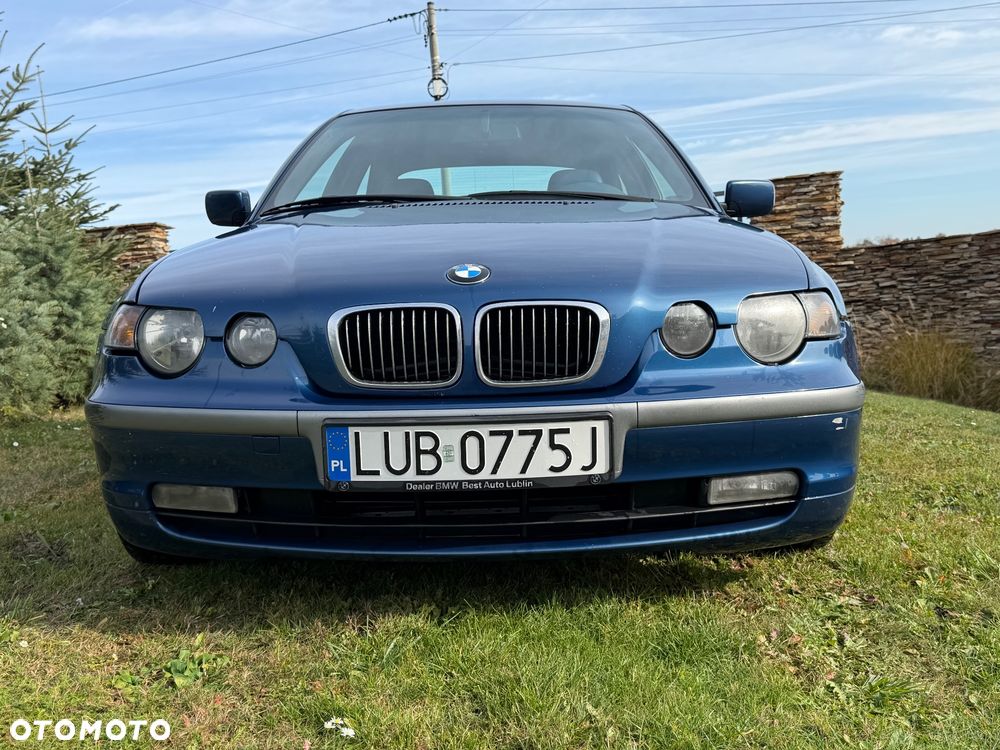 BMW 3 Series 2001 photo 2