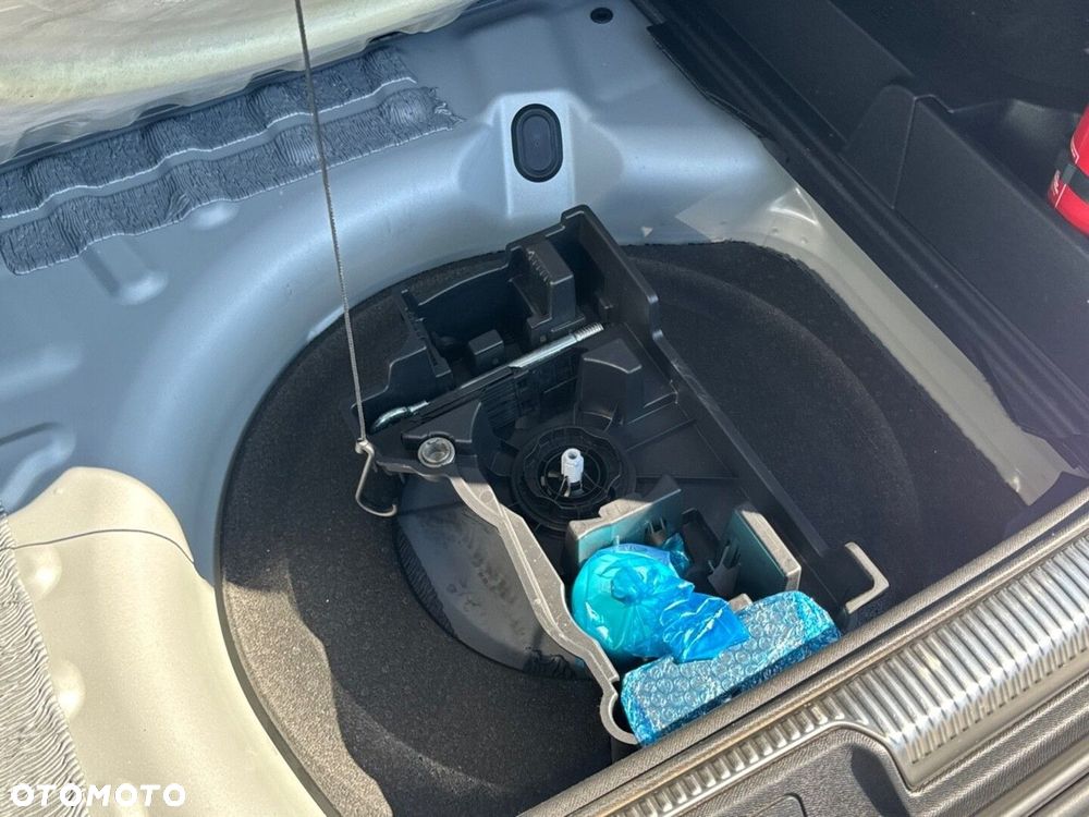 DS Automobiles DS 7 Crossback 1.5 BlueHDi Performance Line + - 23