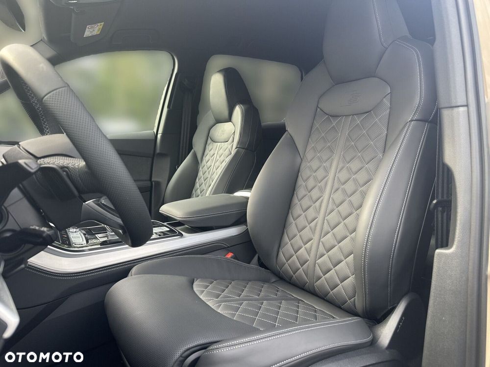 Audi Q7 - 24