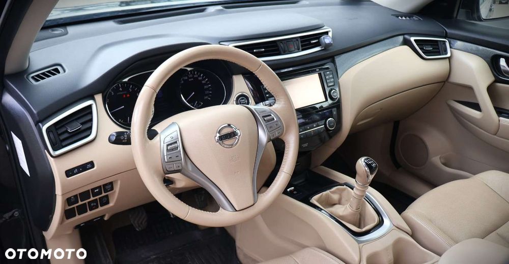 Nissan X-Trail - 11