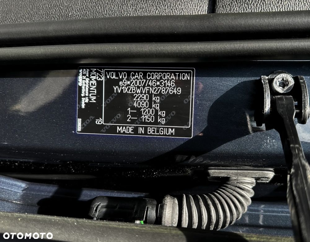 Volvo XC 40 - 40