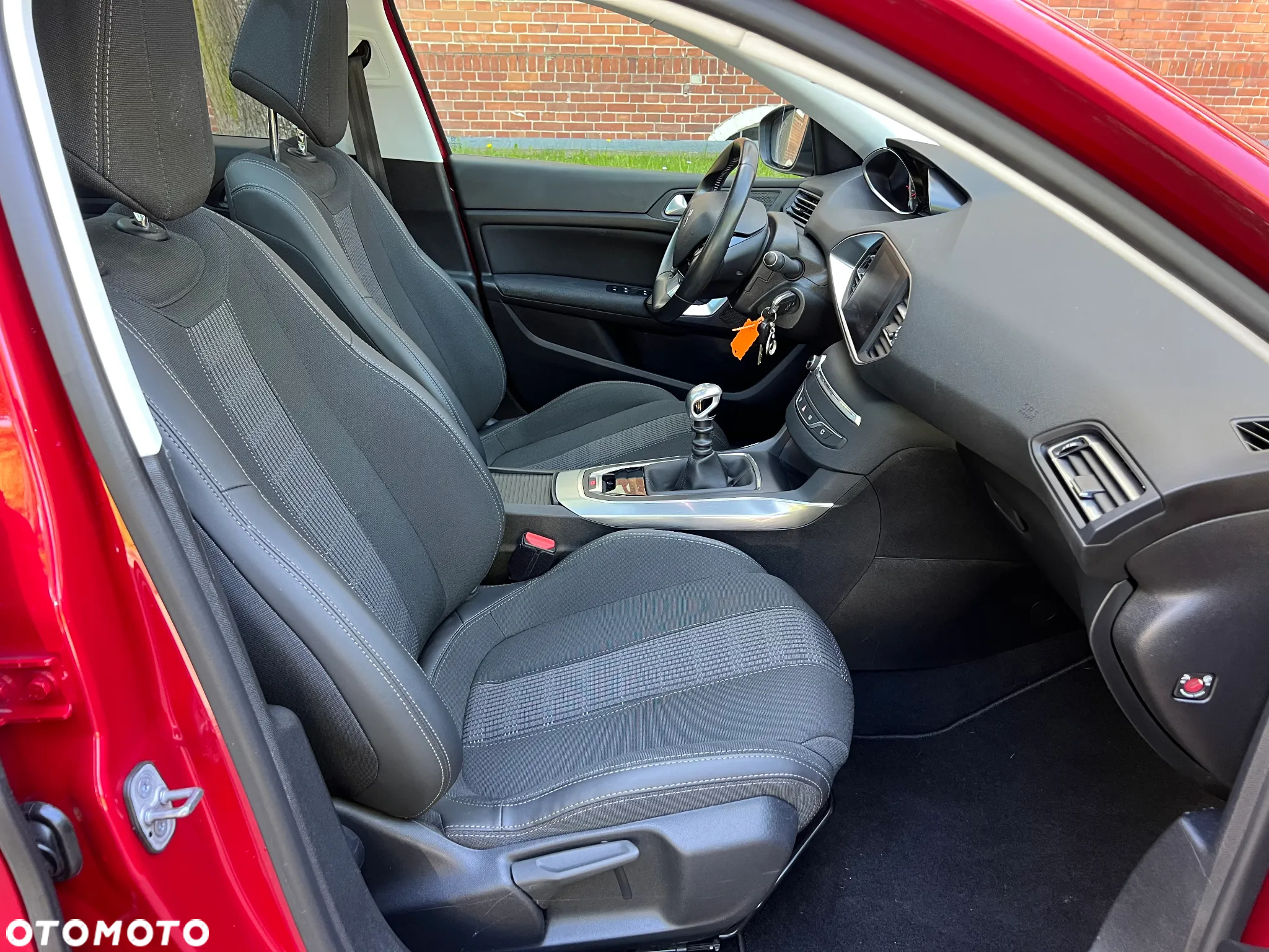 Peugeot 308 1.2 PureTech Allure S&S - 10