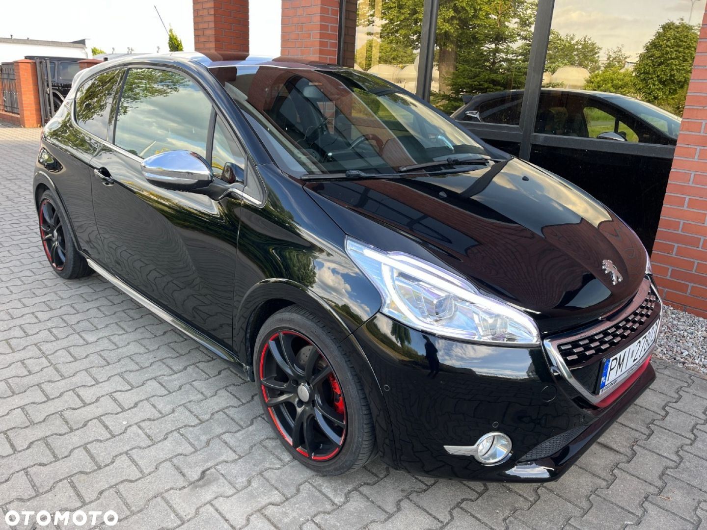Peugeot 208 GTI 200 THP - 2