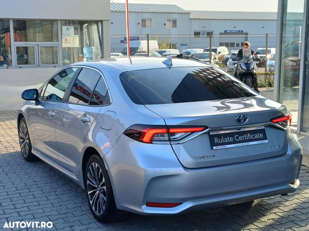 Toyota Corolla Sedan 1.8 HSD Dynamic - 5