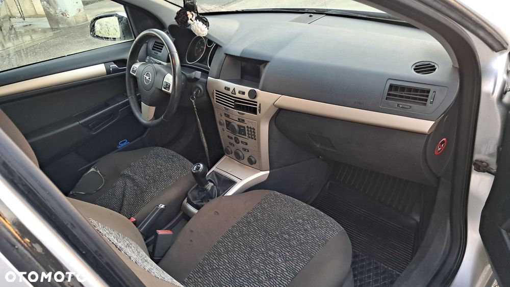 Opel Astra 1.7 CDTI - 6