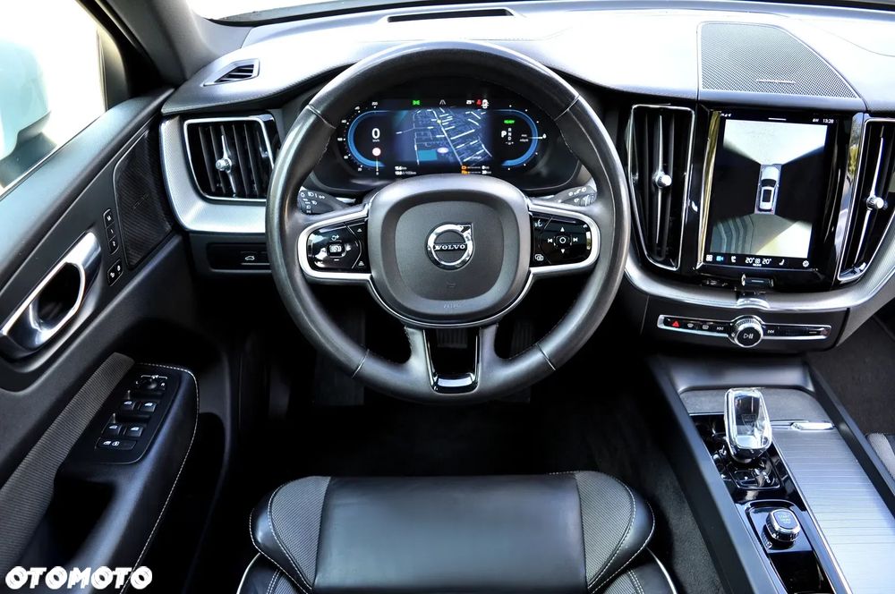 Volvo XC 60 T6 AWD Plug-In Hybrid Inscription - 21