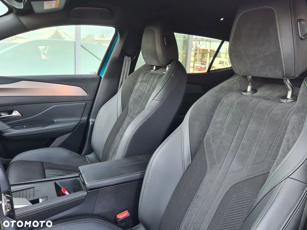 Peugeot 408 1.2 PureTech GT S&S EAT8 - 15