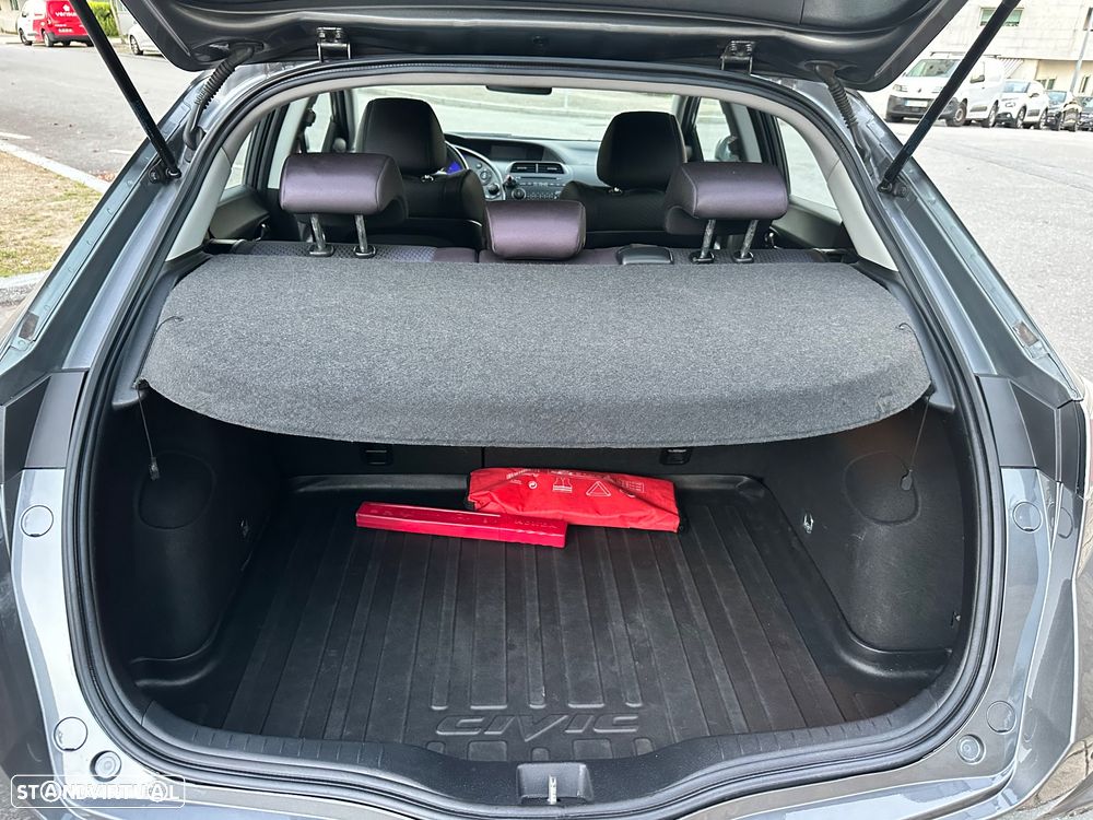 Honda Civic 1.4 i-VTEC Sport Edition - 37