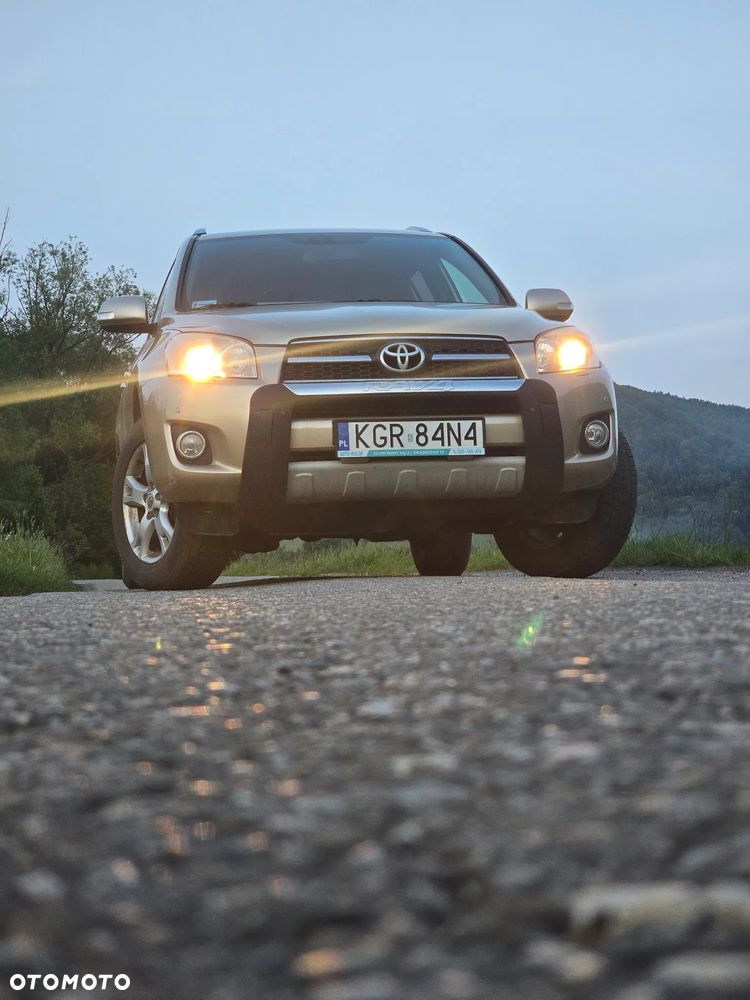 Toyota RAV4 2.0 VVT-i Prestige NAVI MS - 3