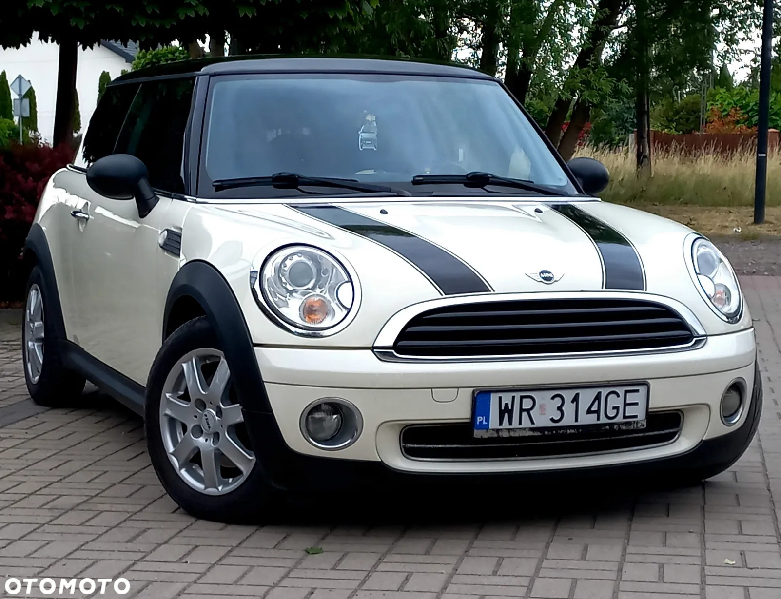 MINI ONE - 4