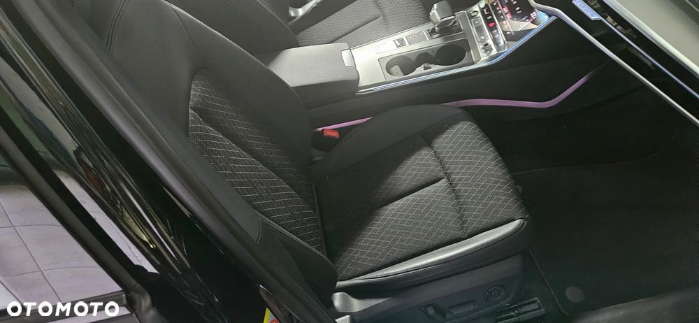 Audi A6 Avant 40 TDI mHEV Quattro S tronic - 14